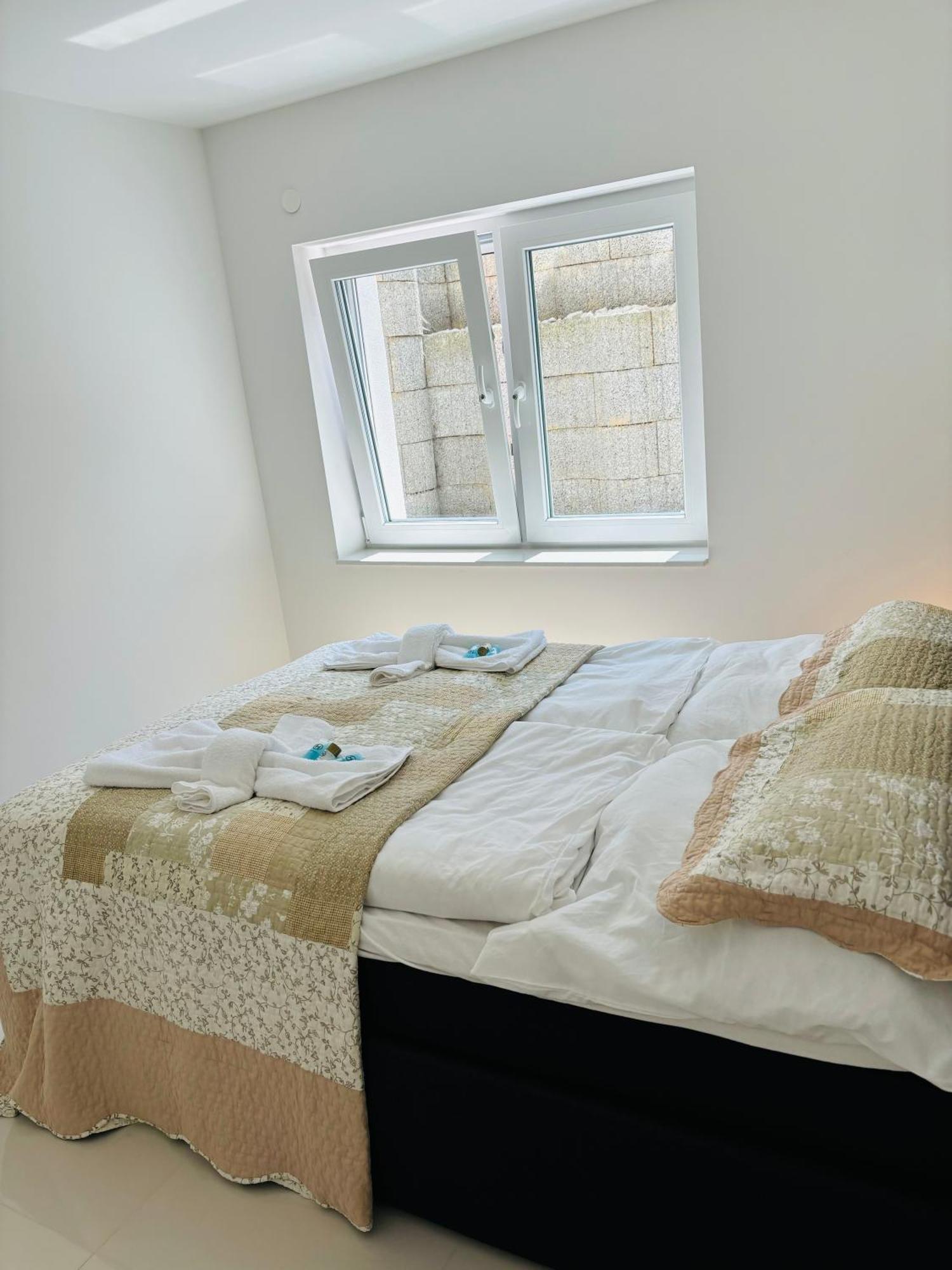 Modern Living In Hamburg-Wandsbek Self Check-In 2X Schlafzimmer 1X Schlafsofa Exterior foto